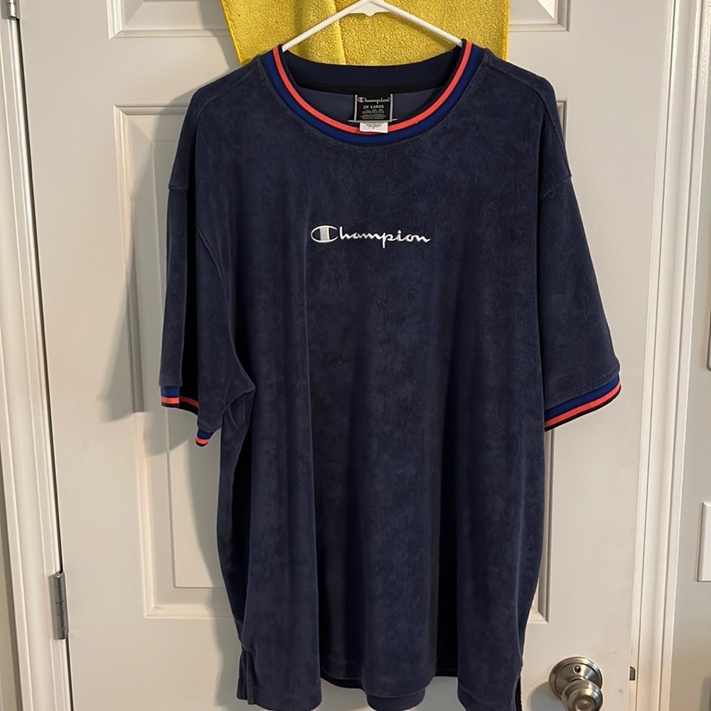 Men’s Champion tee